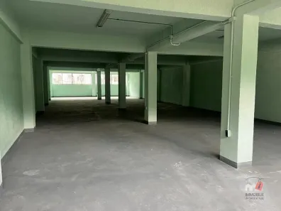 Galpão/Depósito/Armazém para alugar, 1200m² no Alto da Serra, Petrópolis