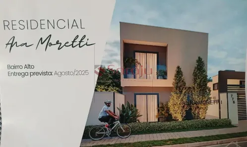 Casa com 3 Quartos à venda, 95m² no Cajuru, Curitiba