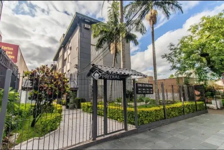 Apartamento com 2 Quartos à venda, 58m² no Menino Deus, Porto Alegre