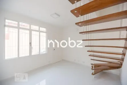 Casa com 3 Quartos à venda, 130m² no Vila Romana, São Paulo
