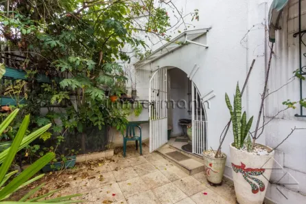 Sobrado com 5 Quartos à venda, 310m² no Água Branca, São Paulo