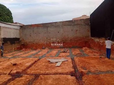 Casa com 2 Quartos à venda, 60m² no Jardim Simus, Sorocaba