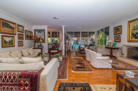 Casa com 2 Quartos para alugar, 300m² no Brooklin Paulista, São Paulo