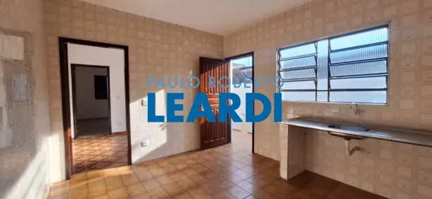 Casa com 2 Quartos à venda, 66m² no Parque Maria Domitila, São Paulo