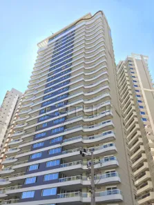 Apartamento com 3 Quartos para alugar, 246m² no Santa Rosa, Londrina