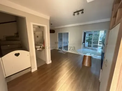 Casa de Condomínio com 3 Quartos à venda, 100m² no Condomínio Residence Club, Jacareí