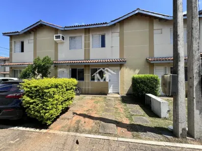 Casa com 2 Quartos para alugar, 80m² no Igara, Canoas
