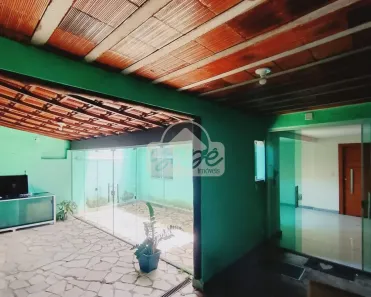 Casa com 3 Quartos à venda, 200m² no Carajás, Contagem