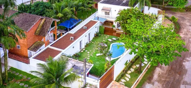 Casa com 5 Quartos à venda, 300m² no Jardim Virgínia, Guarujá
