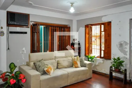 Casa com 5 Quartos à venda, 160m² no Menino Deus, Porto Alegre
