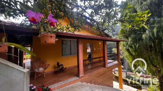 Casa com 3 Quartos à venda, 197m² no Cascatinha, Nova Friburgo