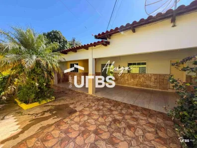 Casa com 3 Quartos para alugar, 195m² no Conjunto Vera Cruz, Goiânia