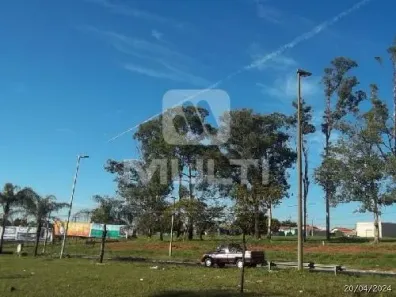 Lote/Terreno com 1 Quarto à venda, 10300m² no Laranjeiras, Uberlândia