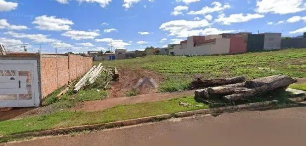 Lote/Terreno à venda, 250m² no Tarobá, Londrina