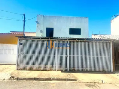 Casa com 3 Quartos à venda, 220m² no Riacho Fundo II, Brasília