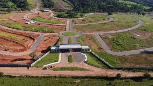 Lote/Terreno à venda, 2077m² no Villa Toscana Condomínio Horizontal, Senador Canedo