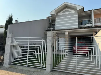Sobrado com 3 Quartos à venda, 153m² no Estrela, Ponta Grossa