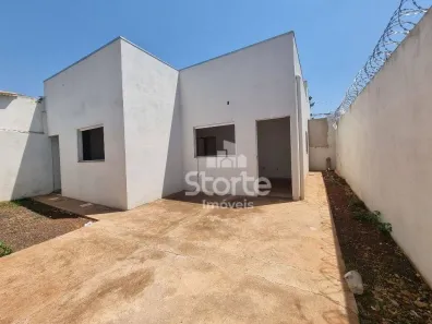 Casa com 2 Quartos à venda, 64m² no São Jorge, Uberlândia
