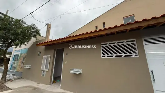 Casa com 3 Quartos para alugar, 77m² no Centro, Bertioga
