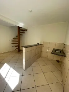 Kitnet com 1 Quarto para alugar, 30m² no Vera Cruz, Belo Horizonte