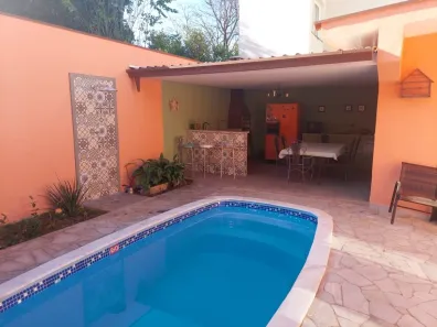 Casa com 3 Quartos à venda, 300m² no Iate Clube de Americana, Americana