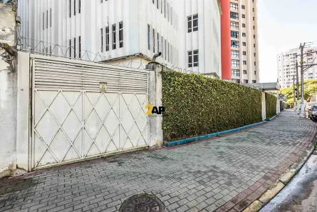 Prédio Comercial para alugar, 2700m² no Jardim das Laranjeiras, São Paulo