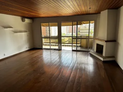 Apartamento com 3 Quartos para alugar, 210m² no Cambuí, Campinas
