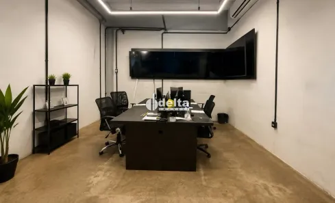 Ponto Comercial para alugar, 165m² no Jardim Karaíba, Uberlândia