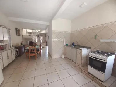Sobrado com 3 Quartos à venda, 128m² no Vila Hortência, Sorocaba