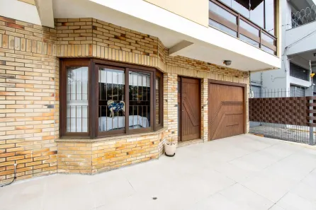 Casa com 3 Quartos à venda, 227m² no Ipanema, Porto Alegre