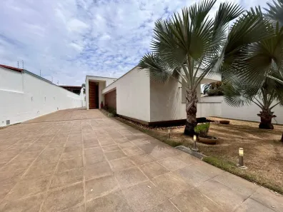 Casa com 3 Quartos à venda, 1000m² no São Luiz, Belo Horizonte