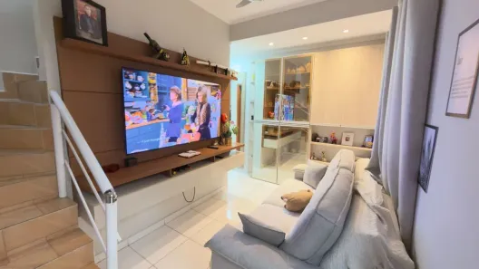 Casa de Condomínio com 2 Quartos à venda, 61m² no Sítio do Campo, Praia Grande