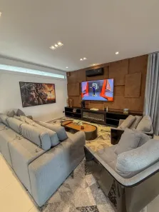 Casa de Condomínio com 4 Quartos à venda, 360m² no Parque Residencial Itapeti, Mogi das Cruzes