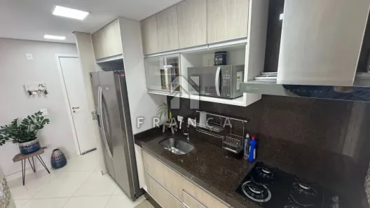 Apartamento com 2 Quartos para alugar, 70m² no Loteamento Villa Branca, Jacareí