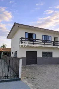 Sobrado com 3 Quartos à venda, 220m² no João Costa, Joinville