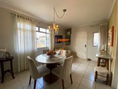 Casa com 4 Quartos à venda, 200m² no Capoeiras, Florianópolis