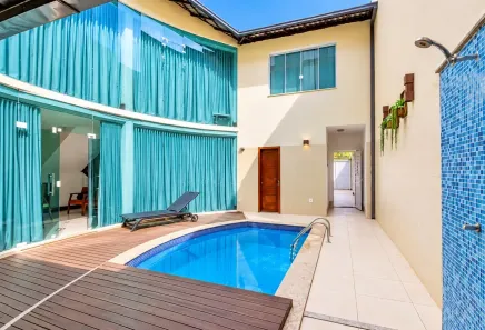 Casa com 5 Quartos à venda, 355m² no Jardim Camburi, Vitória