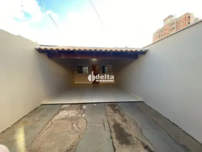 Casa com 2 Quartos à venda, 75m² no Novo Mundo, Uberlândia