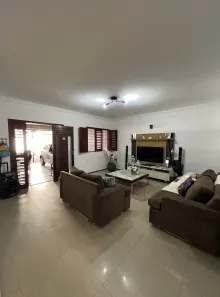 Casa com 4 Quartos à venda, 215m² no Cidade dos Funcionários, Fortaleza