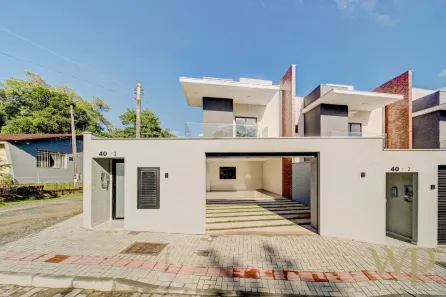 Casa com 3 Quartos à venda, 195m² no América, Joinville