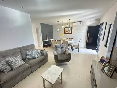 Casa com 3 Quartos à venda, 149m² no Centro, Camboriú