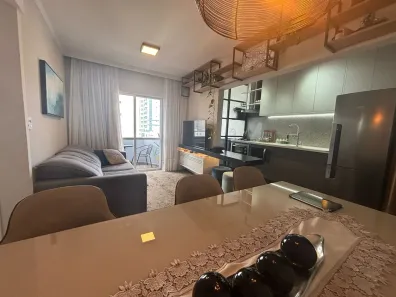 Apartamento com 2 Quartos à venda, 60m² no Centro, Balneário Camboriú