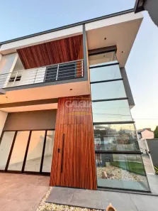 Casa com 3 Quartos à venda, 197m² no Saguaçu, Joinville