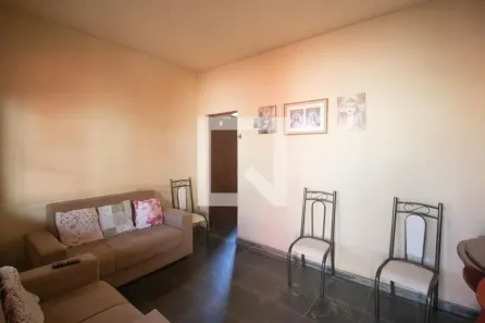 Casa com 3 Quartos à venda, 360m² no Tropical, Contagem