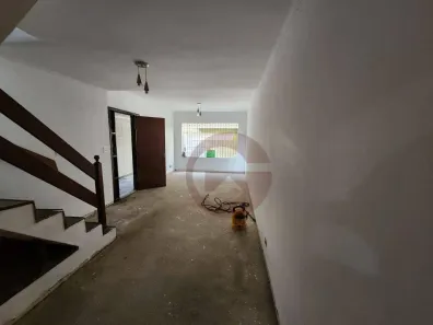 Sobrado com 3 Quartos à venda, 200m² no Vila Morse, São Paulo