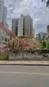 Lote/Terreno à venda, 744m² no Buritis, Belo Horizonte