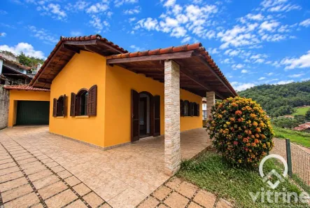 Casa com 2 Quartos à venda, 200m² no Campo do Coelho, Nova Friburgo