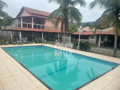 Casa com 3 Quartos à venda, 452m² no Praia de Itaipuaçu (Itaipuaçu), Maricá