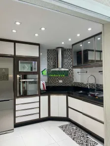 Sobrado com 6 Quartos à venda, 300m² no Atuba, Colombo