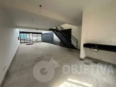 Ponto Comercial para alugar, 151m² no Santa Mônica, Uberlândia